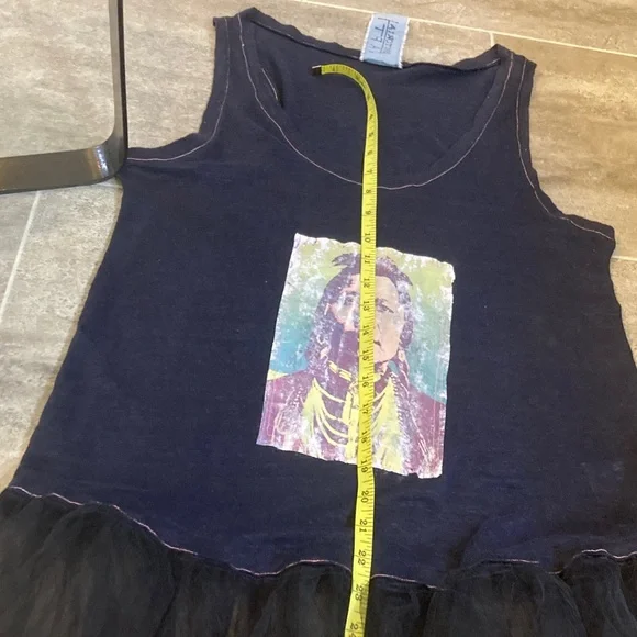 “Clochard de Luxe” long top - Picture 9 of 10